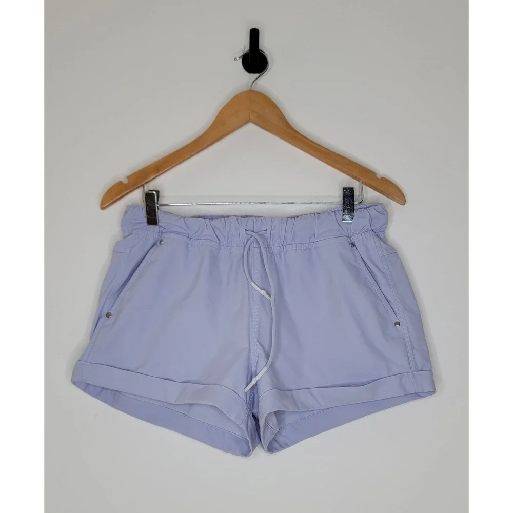 Lululemon Play All Day Cuffed Shorts Women's Size 8 Cool Breeze 3